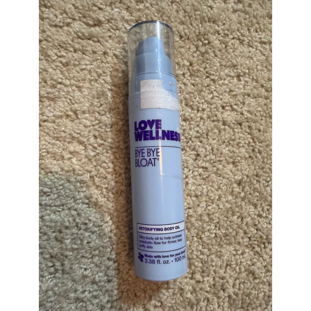 Love Wellness Bye Bye Bloat Detoxifying Body Oil 3.38oz Lymphatic Flow Hydrating